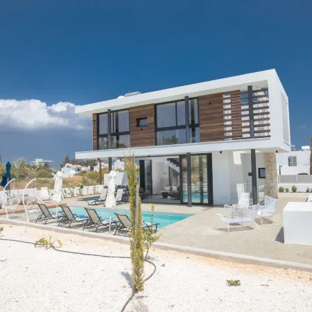 Protaras Elite Pearl Villa Ep17