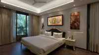 Hotel Three Leaves