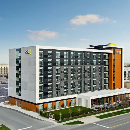 Holiday Inn Express & Suites VAUGHAN-SOUTHWEST by IHG