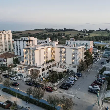 Hotel Continental