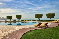 Marina Hotel - Pools