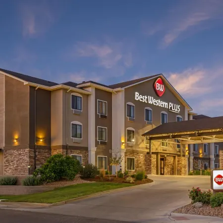 Best Western Plus Overland Inn