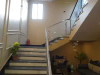 Hotel The Sangha Residency Các khách sạn gần Công viên Sarnath
