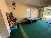 Luxury Stay • Game Room & Poker Table • Sleeps 14 - 4-Star