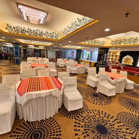 Hotel 5 Flowers Ananta Elite
