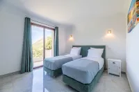 Villa Excelsior in Porto Ota - Pools
