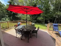 Newly Renovated 3Br House, Free Car with Beach Sticker, Pet Friendly, Sleeps 10. - Homestays