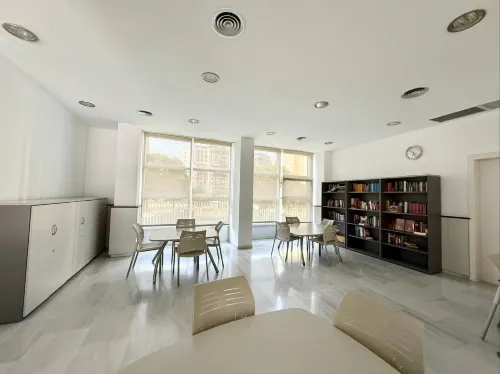 Stylish Benidorm apartment, pools, sauna & terrace -  Ferienwohnungen