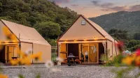 Namhae Chojun Bada Forest Glamping - Bergblick