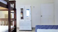 Beach House Acajutla/los Cobanos/las Veraneras Sv 3 Bedroom Home - Homestays