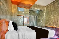3 Berastagi Hotel - 3-Sterne
