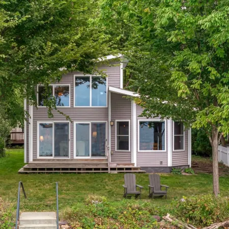 Gorgeous Lakefront Home w Private Beach Views