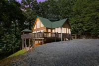 Mountain Views-hot Tub-games-pool Foosball - 4-Star