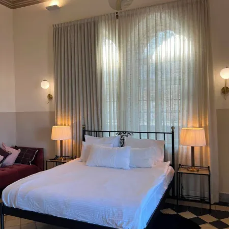 Cohen's Boutique Hotel