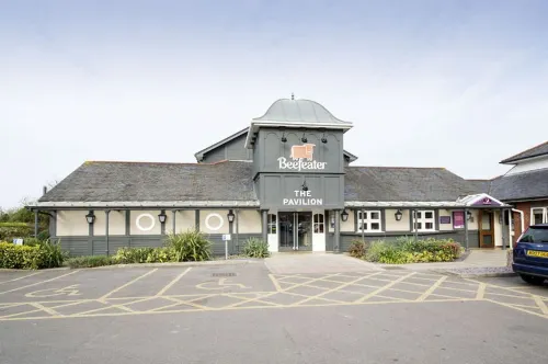Premier Inn Weston-Super-Mare East (A370) - parking