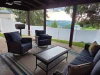 Charming retro house on University Ave, walking distance from WVU Stadium. - 3 tähden