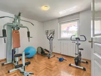 Carmen - Fitnessstudio
