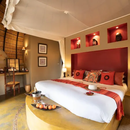 Hoyo Hoyo Safari Lodge