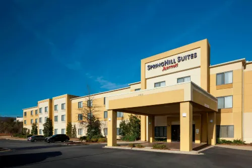 SpringHill Suites Columbus - breakfast