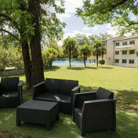 Logis Hotel Restaurant Spa les Oliviers