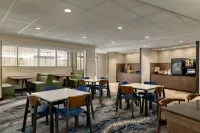 Fairfield Inn & Suites Athens - breakfast