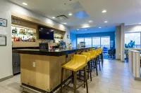 TownePlace Suites Raleigh-University Area - بار