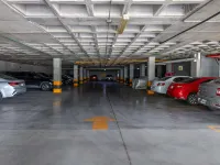 Ibis Queretaro - parking