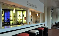 Cresta Lodge Gaborone - Bars