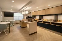TownePlace Suites Milpitas Silicon Valley - petit déjeuner