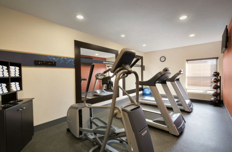 Hampton Inn Battle Creek photo 2