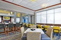 Hilton Garden Inn Conway - parking