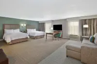 Hampton Inn & Suites Alliance - 2-Star