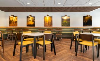 Fairfield Inn & Suites Kansas City at the Legends