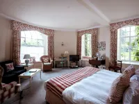 Castle Hotel - Parking