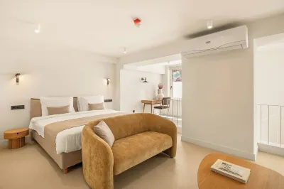 Grid III by Zoia Living Hotels in Exarcheia
