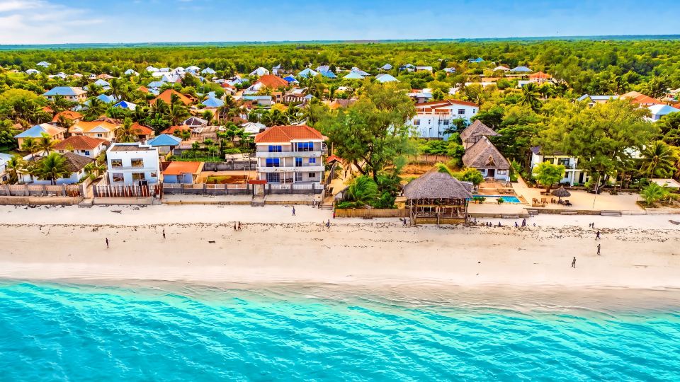 Exclusive Beachfront Apartment in Uroa, Zanzibar - Ocean Views