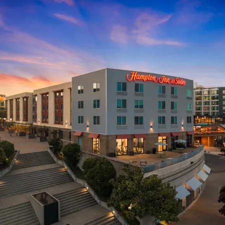 Hampton Inn & Suites Bremerton