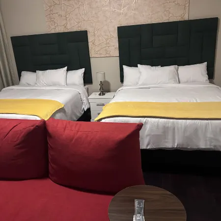 Comfortable Guest Room in Ekurhuleni with Shared Pool