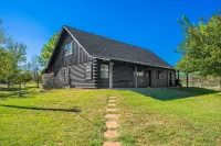 Casa Boots & Bubbly w/ Pool, Sleeps 14 - Wifi