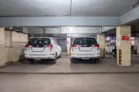 Treebo Premium Metropolis - Parkering