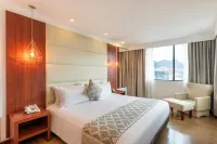 Hotel Andes Plaza - parking
