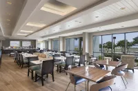 Island House Hotel Orange Beach - a DoubleTree by Hilton - Baarit