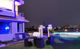 Hotel Shree Hari - Housity