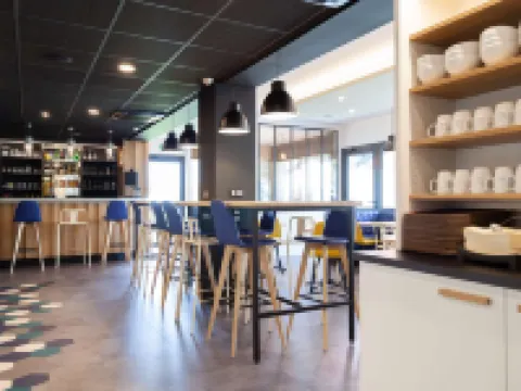 Kyriad Niort - Espace Mendes-France Hotels in Niort