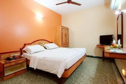 Hotel Vijai Paradise