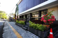 Akana Boutique Hotel Hotels near ICON BALI