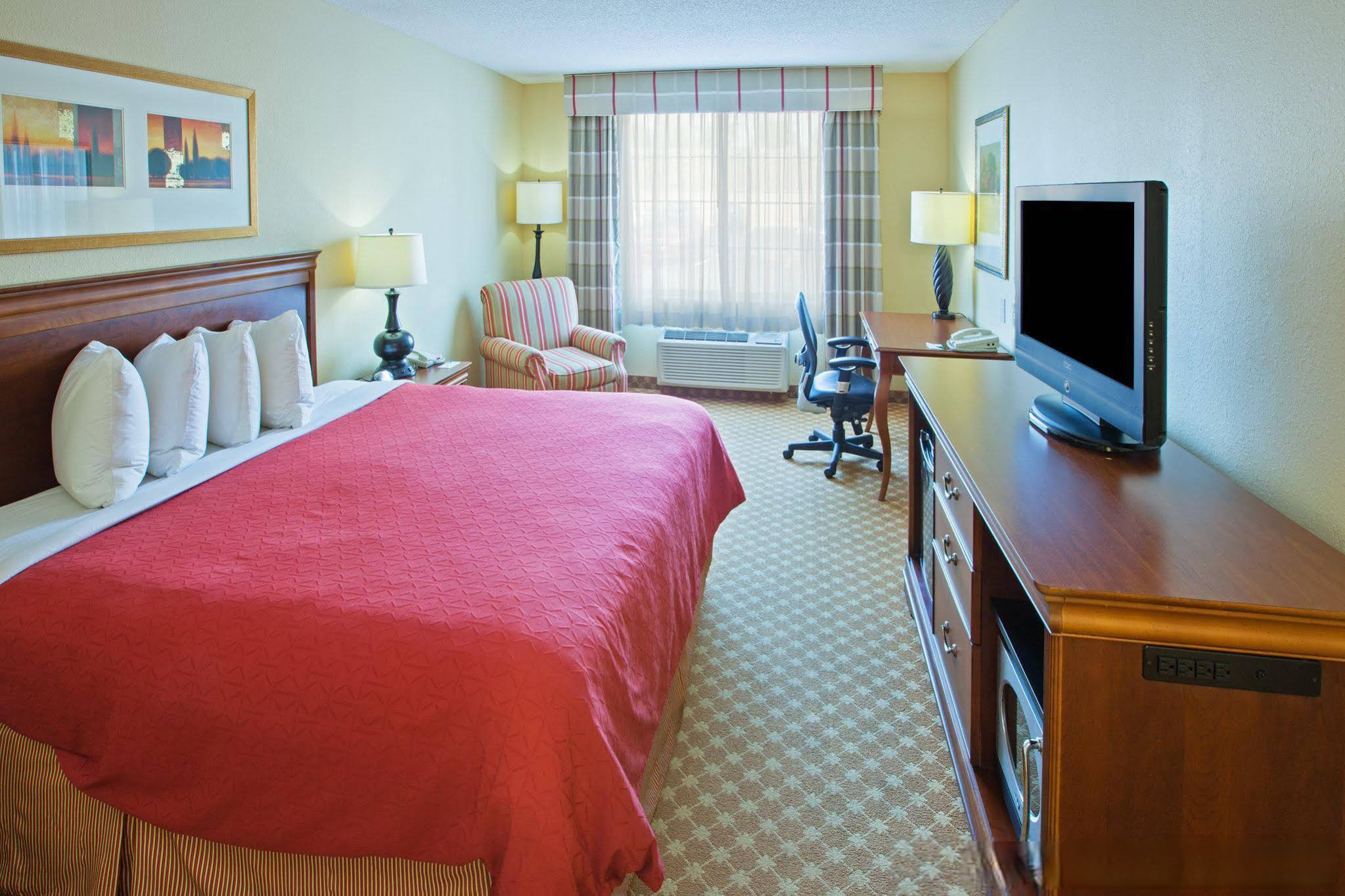 Country Inn & Suites by Radisson, London, KY