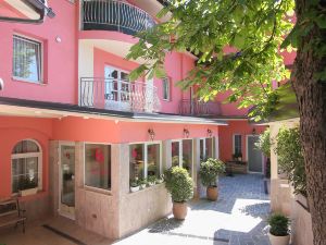 Boutique Hotel Asteria