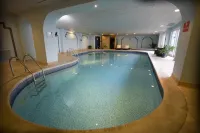 The Angus Hotel & Spa - С бассейном