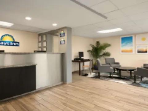 デイズ イン バイ ウィンダム クリアウォーター / ガルフ トゥ ベイ クリアウォーターのホテル